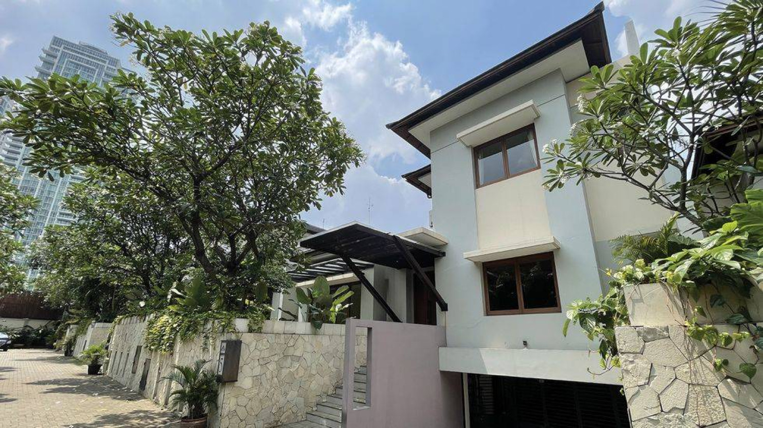 The Villas At Kemang Satoe