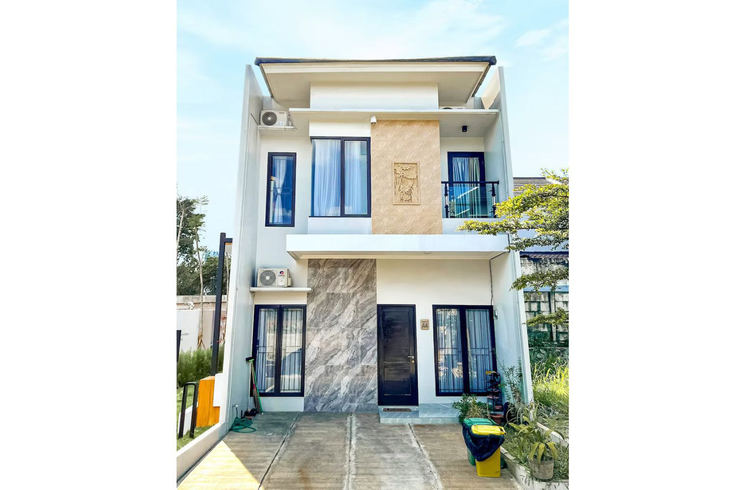 Camara Townhouse 2