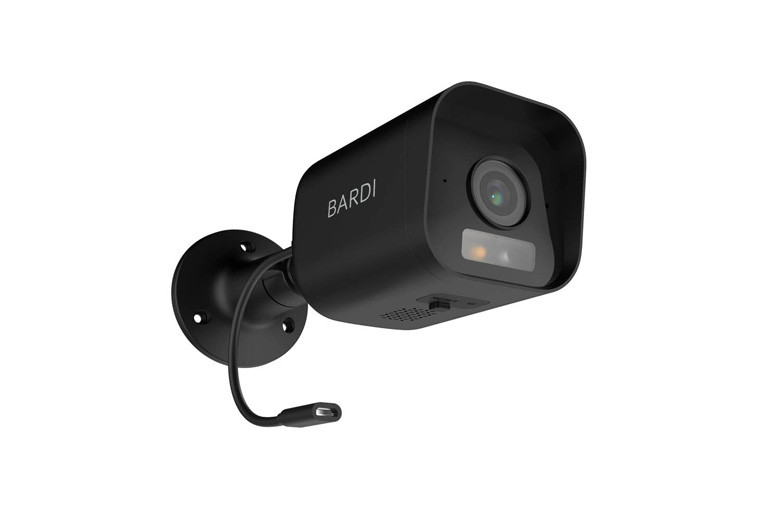 kamera cctv outdoor terbaik: Bardi Smart Outdoor STC IP