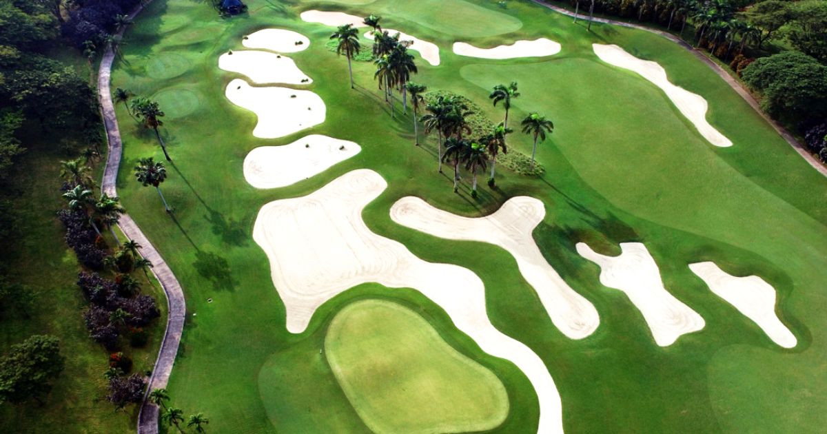 tempat golf tangerang