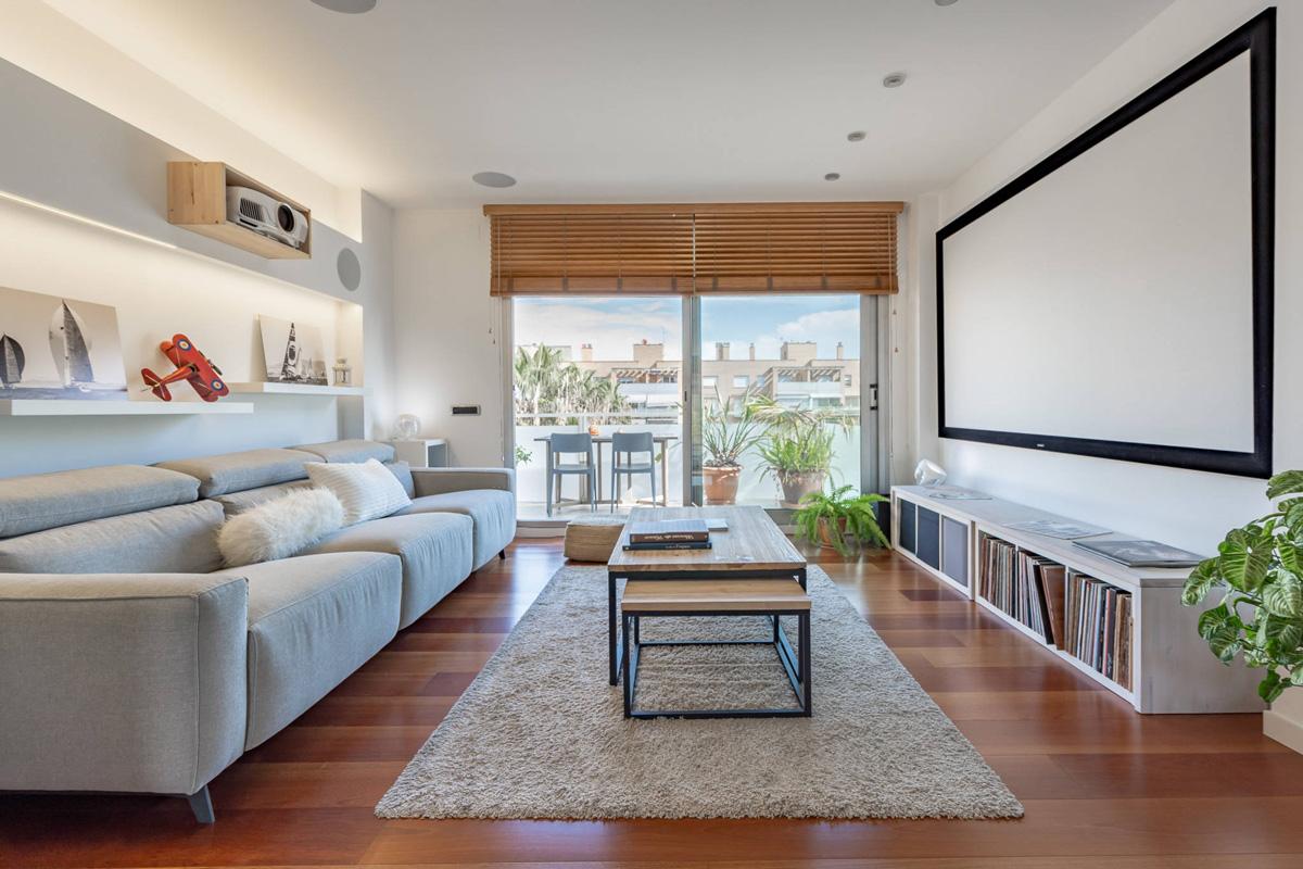 desain home theater di rumah ala Skandinavian