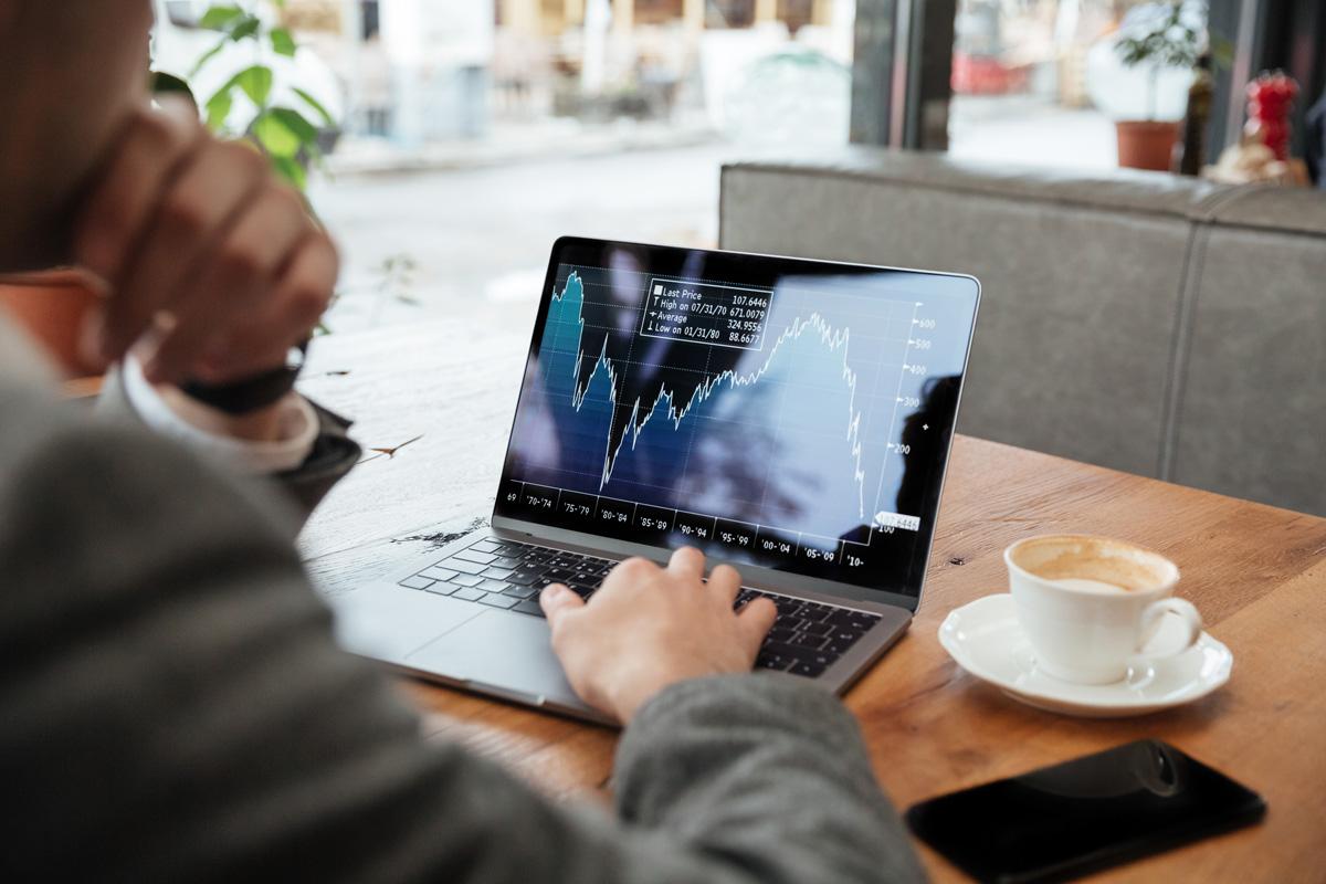 investasi yang cocok dengan strategi dollar cost averaging