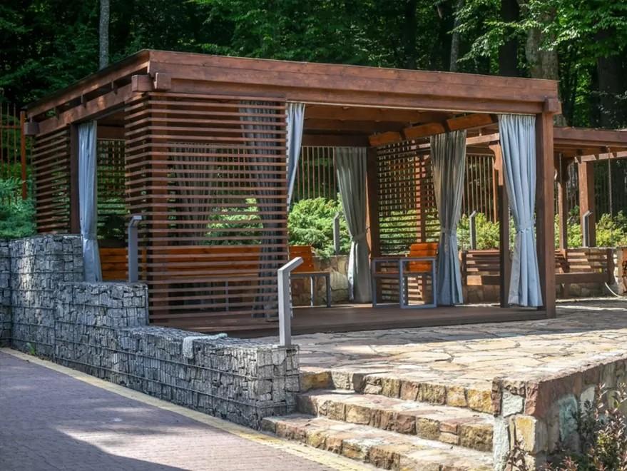 desain gazebo minimalis: gazebo kayu