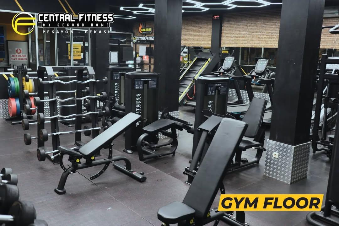 gym di bekasi: central fitness pekayon