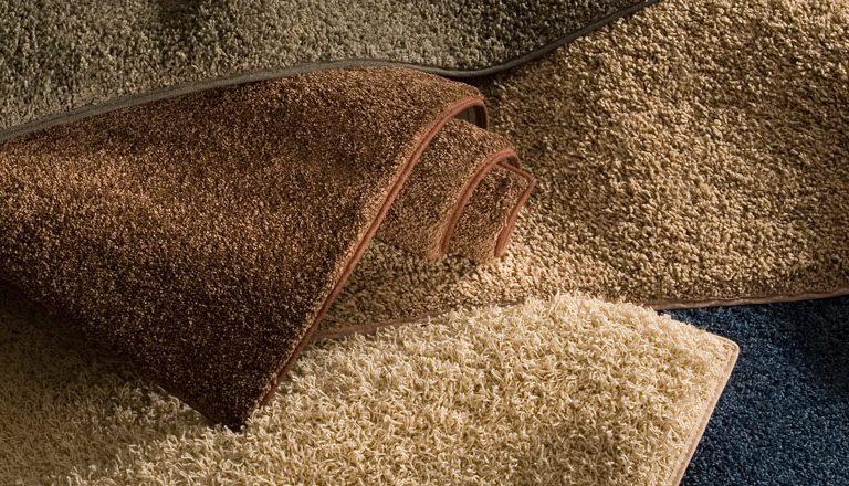 rekomendasi karpet ruang tamu: karpet nilon