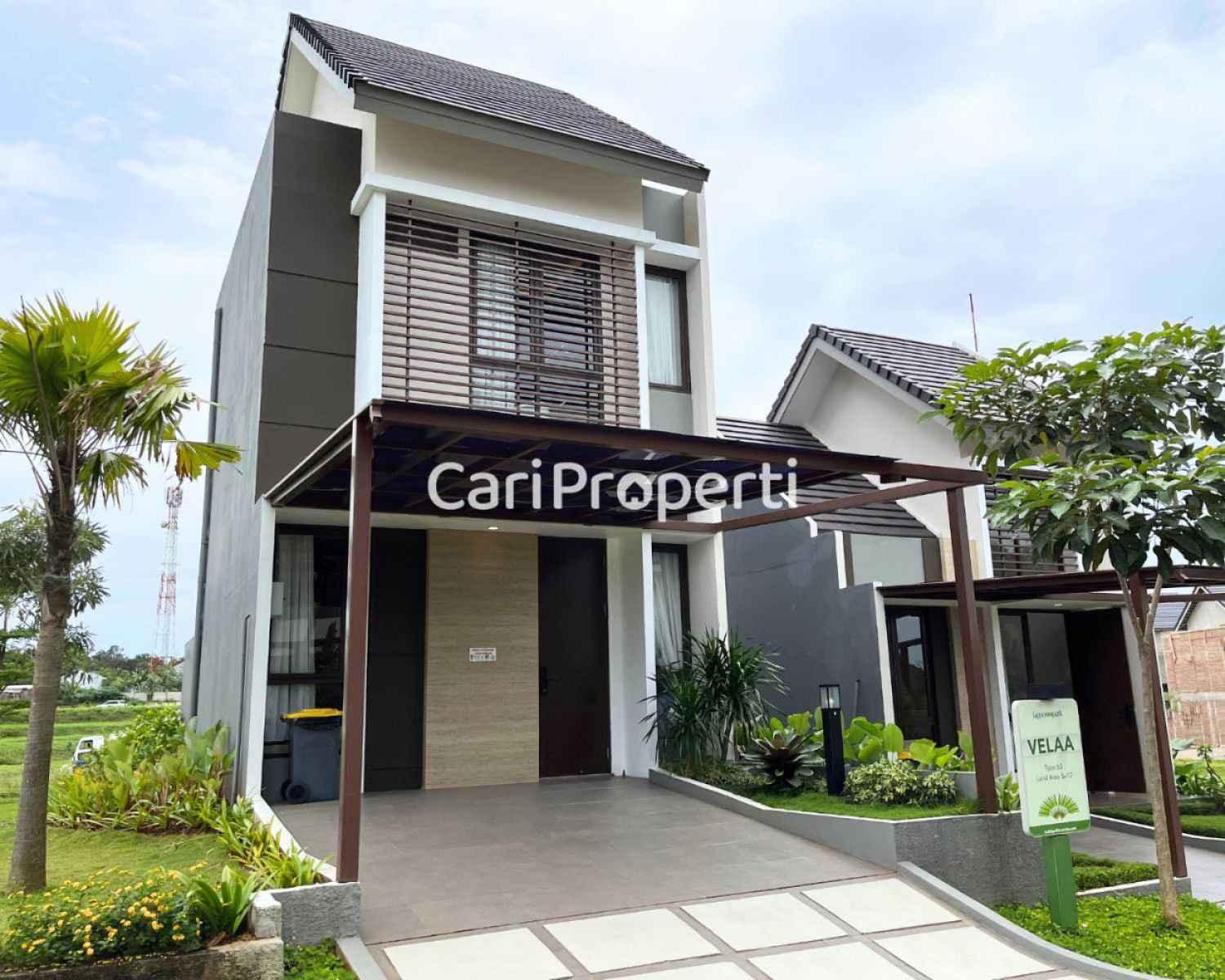 rumah mewah dekat lrt