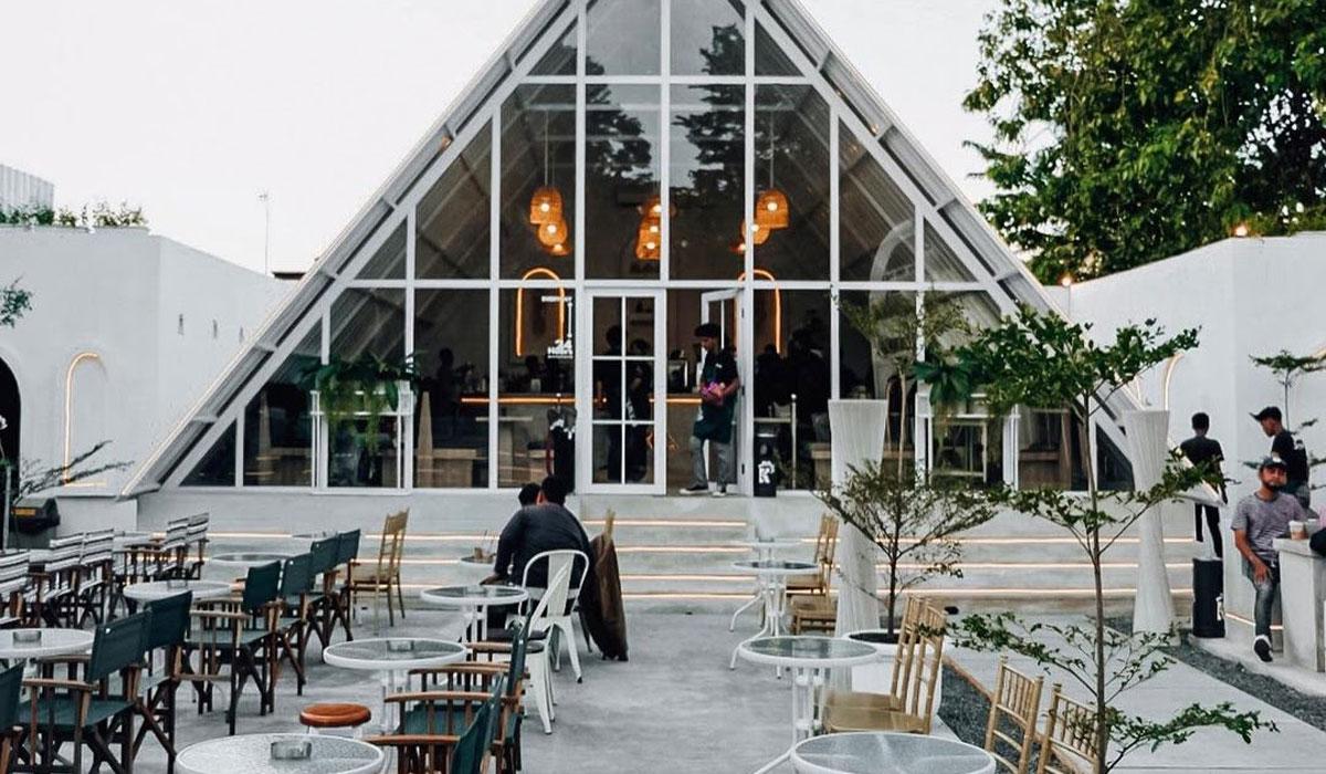cafe 24 jam di jakarta pusat: kaizen heritage