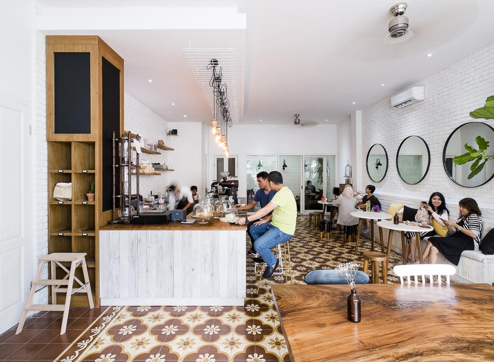 kafe graha raya: pigeonhole coffee