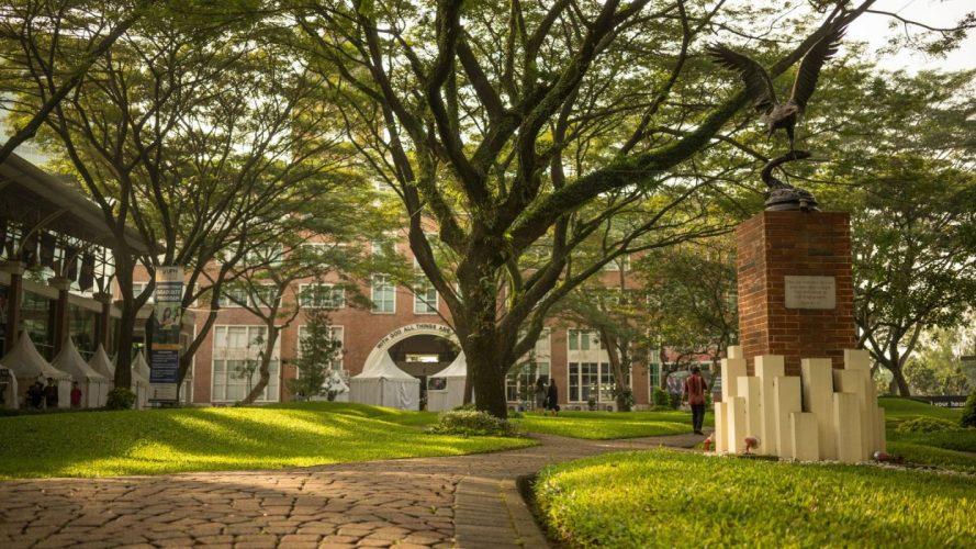 UPH universitas terbaik di tangerang