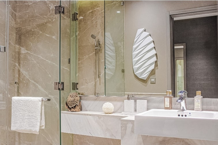 Kamar mandi Tipe 2 BR Prime at Southgate